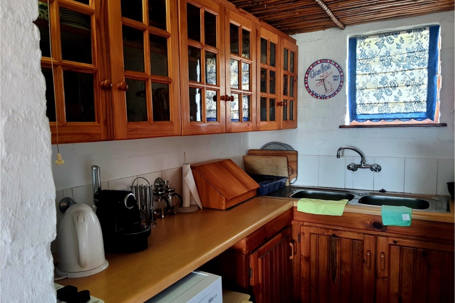 4 Bedroom Property for Sale in Boggomsbaai Western Cape